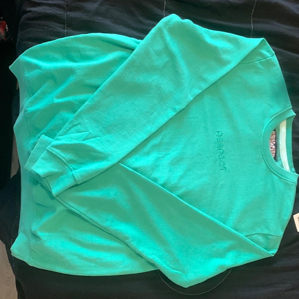 Never worn or washed. Bought for $50.00 selling for $30.00.